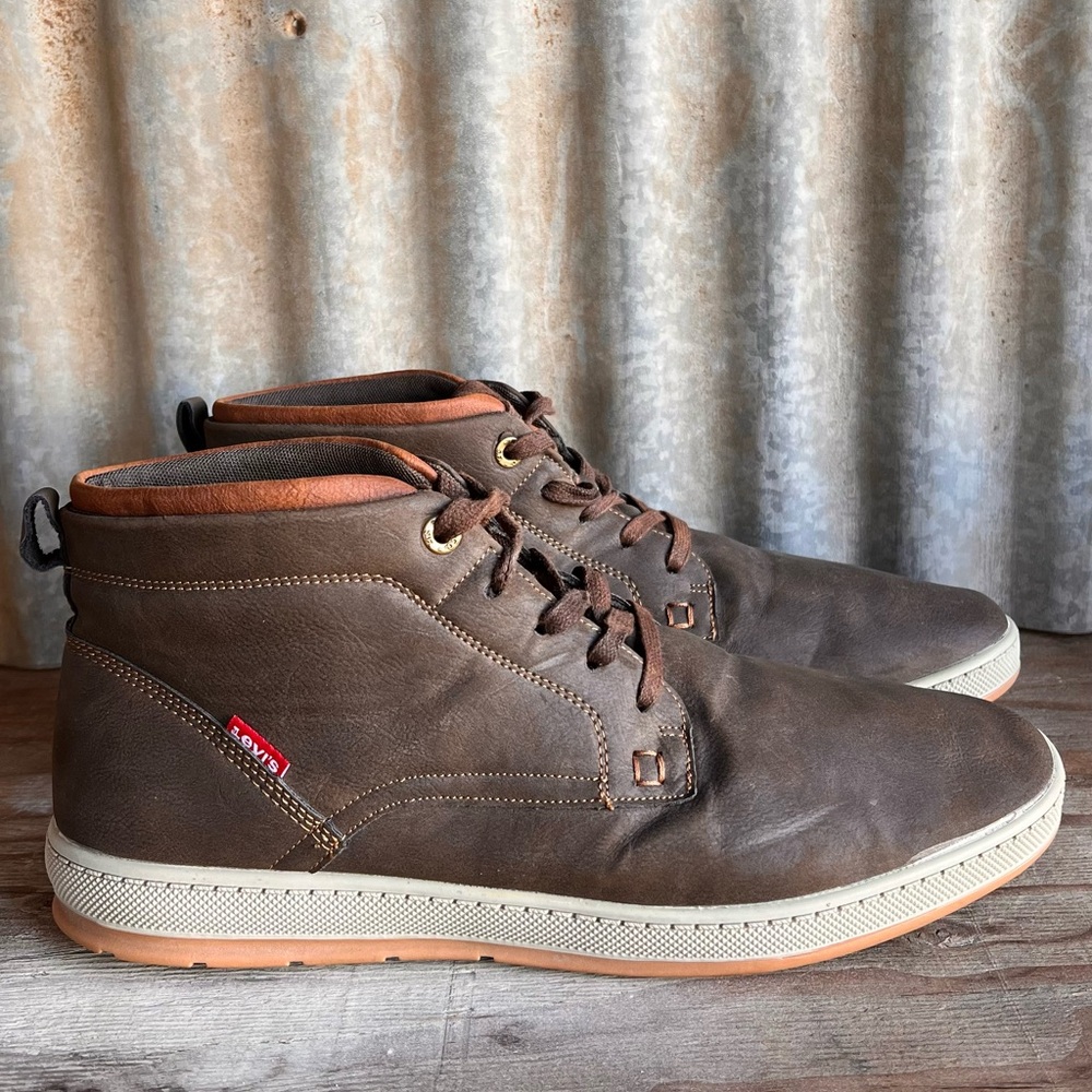 Levis Goshen Waxed shoe